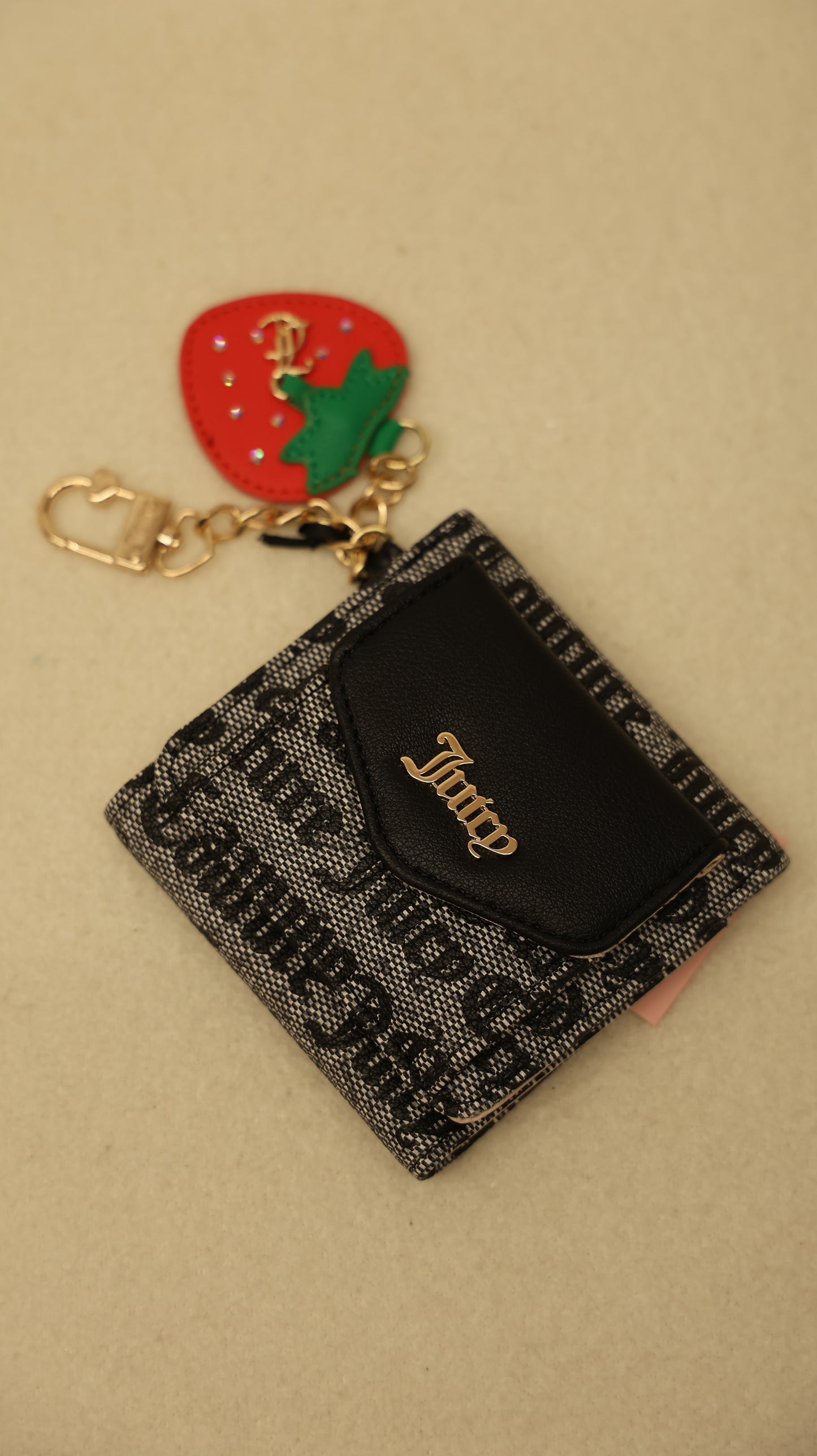 Juicy Couture